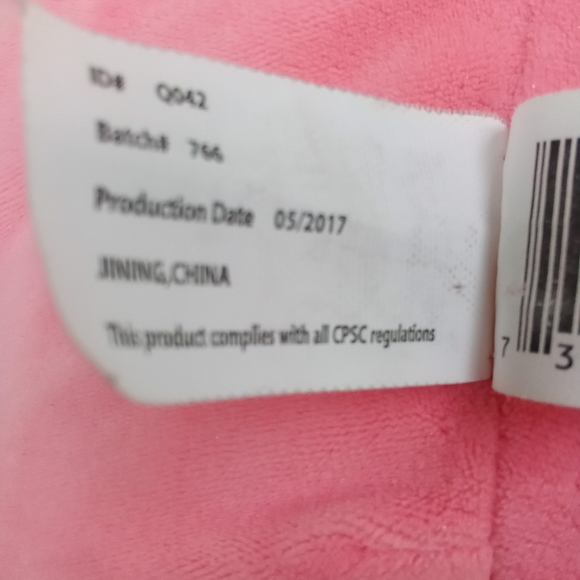 Squishmallow 8" Piper the Penguin Pink plushie - Picture 9 of 10